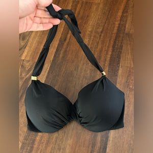 Victoria’s Secret bikini top 38DD